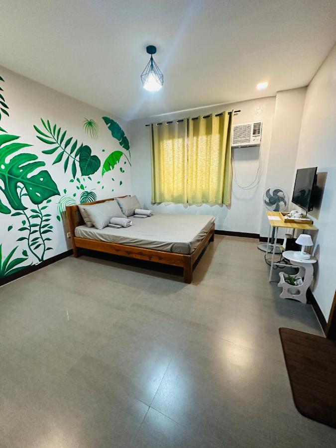 Zj Hometel Coron Εξωτερικό φωτογραφία